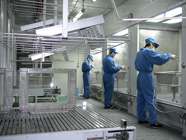 塑料件噴涂線(xiàn)